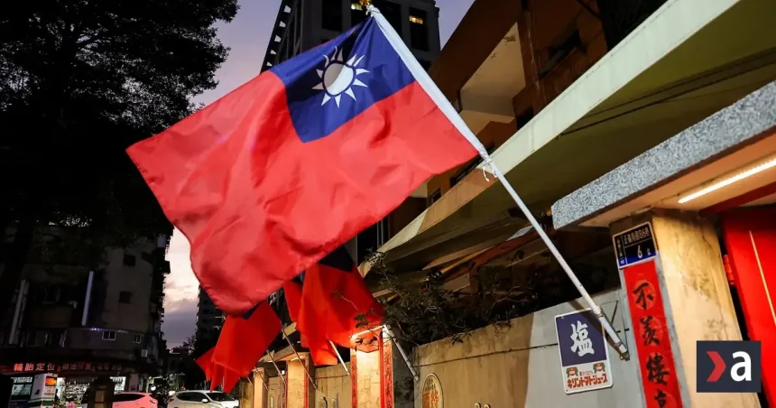Taiwan chce pokračovať v nákupe zbraní od USA, bude na to tlačiť aj u Trumpa