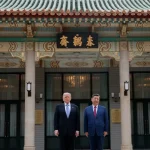 Trump a Si sa zídu vo Washingtone, USA nepočítajú s výraznou obchodnou dohodou s Čínou