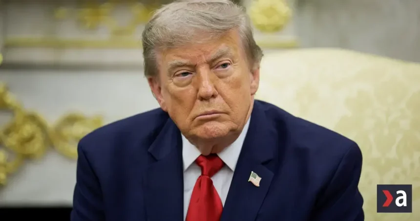 Trump schválil vojenskú základňu pri Víťaznom oblúku s dronmi a ostreľovačmi