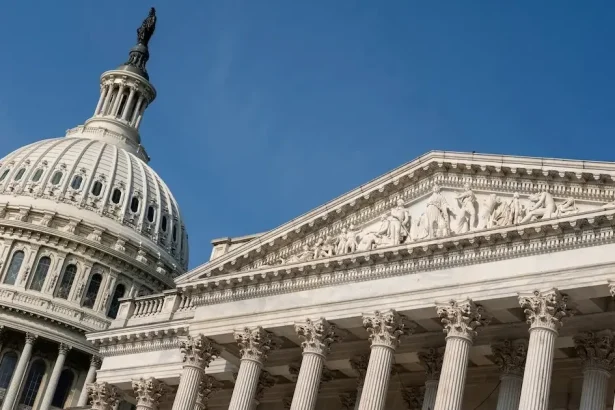 USA obvinili ruských agentov z plánu zabiť kritika Kremľa žijúceho v USA