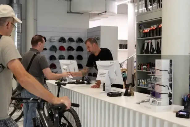 Z bicyklovej vášne až na medzinárodného lídra biznisu
