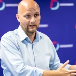Zákazku pre vojenskú nemocnicu získala firma bez webu a s jedným zamestnancom