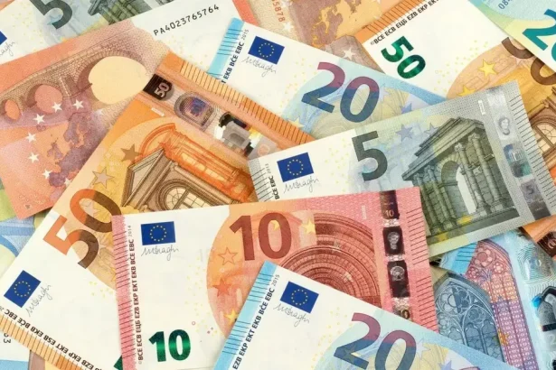 Župy dlhujú 100 eur na hlavu, hrozia regióny Trenčín a Nitra