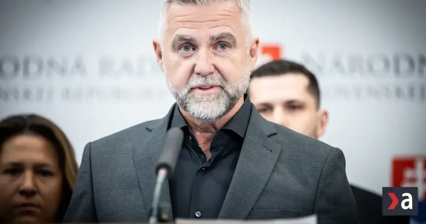 Ako dopadli veľké mená politiky: Ministri a poslanci prehrávali, župani nie