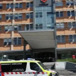 Austrálsku poslankyňu pripravil úmyselný náraz autom o nohu