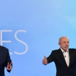 Brazílčania rozhodujú o prezidentovi. Lula a Bolsonaro sa v debate nevyhli konfliktom