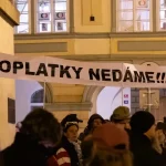 České divadlá prerušili klaňačky na podporu verejnoprávnych médií pre obavy o nezávislosť