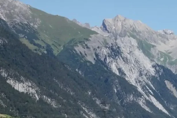 Český turista zomrel pri tragickom manévri, keď sa pokúsil predbehnúť pár