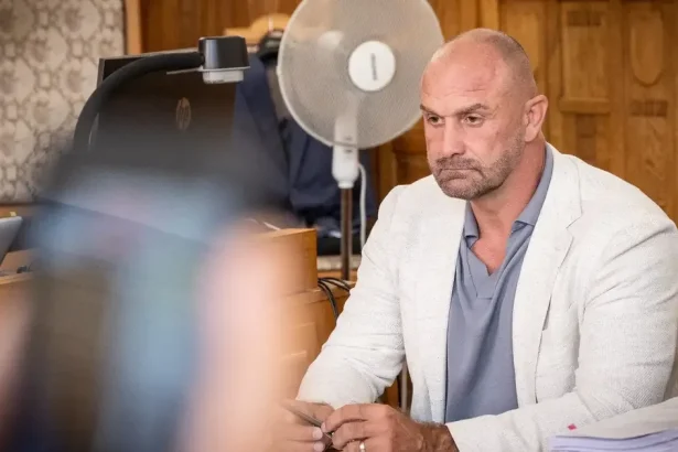 Čo sa stalo s projektmi agrobaróna Ďuricu: eurofondy, exekútori a oligarcha Bödör v revíri