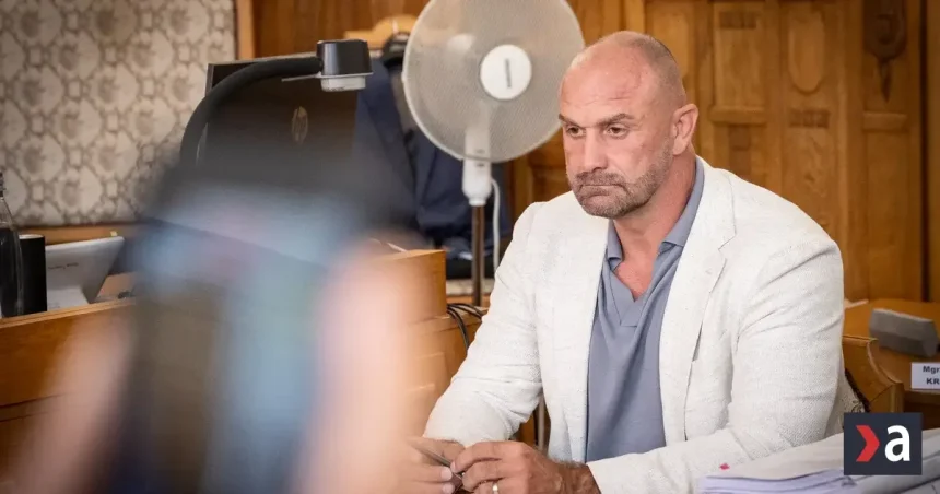 Čo sa stalo s projektmi agrobaróna Ďuricu: eurofondy, exekútori a oligarcha Bödör v revíri