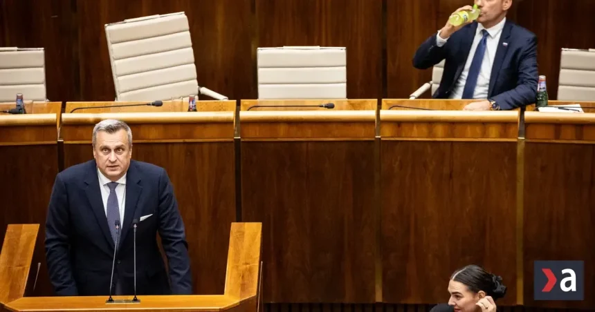 Danko: Na prezidenta nemám páky. Gröhling: Dať si preveriť nominanta je šokujúce
