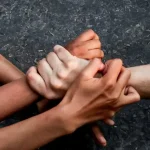Existujú dôvody, prečo sa emocionálne inteligentní ľudia nehádajú tak často