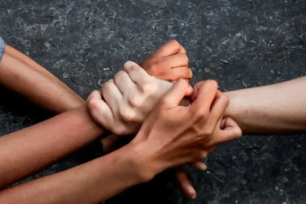 Existujú dôvody, prečo sa emocionálne inteligentní ľudia nehádajú tak často