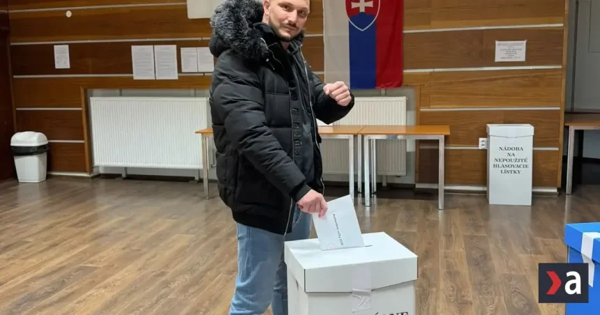Fenomén Instagramu Atilla Leško prepadol. V Rožňave získal iba pár desiatok hlasov