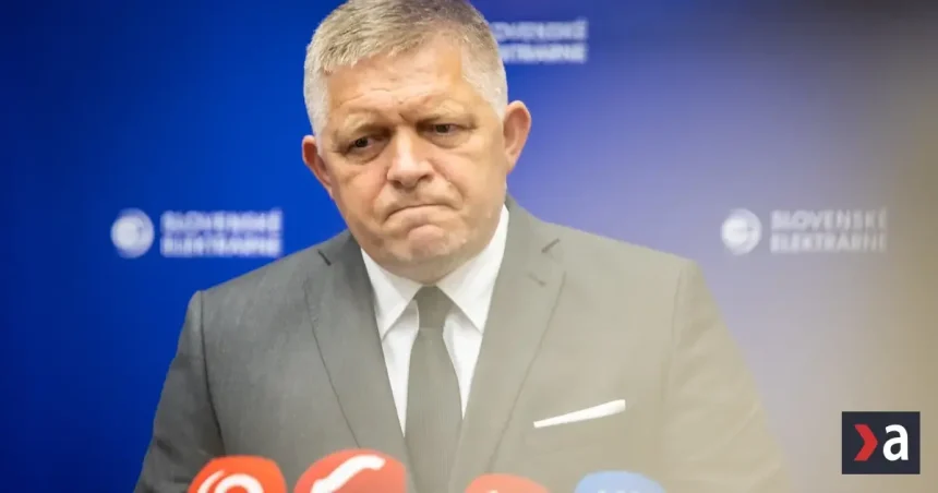 Fico vedie dvojtvárnu „ľavicovú“ politiku
