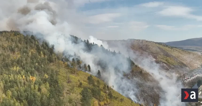 Hasiči lokalizovali požiar na vrchu Dubie pri Krompachoch