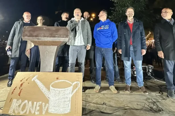 Hlina: Spolupracovať je dobré, aj sa ovoňať
