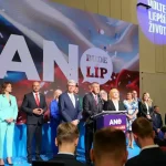 Hnutie ANO si udržalo vedúce postavenie, no s najslabším výsledkom od mája. STAN posilnilo