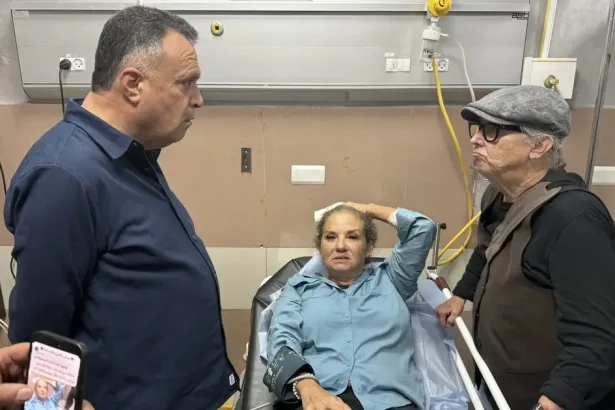 Izrael prepustil podozrivých z útokov na fotografku a starostu