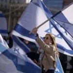 Izrael vraj špehoval novinárov aj bez jediného kliknutia