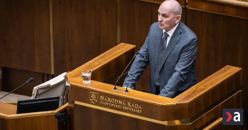 KDH stojí pred rozhodnutím, či chce vládnuť s Progresívnym Slovenskom