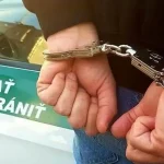 Kontrola mobilu odhalila hrozbu. Muž čelí obvineniu zo stretnutia s 12-ročným dievčaťom