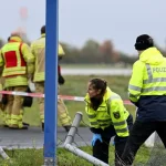 Lipsko: Auto zrejme prerazilo letiskový plot, polícia prešetruje incident