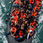 Loď s migrantmi sa potopila pri východnom pobreží Afriky, zomrelo vyše sto ľudí
