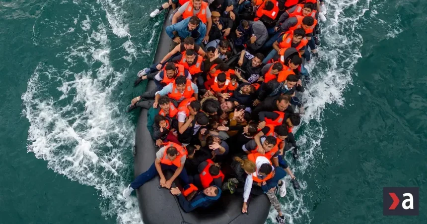 Loď s migrantmi sa potopila pri východnom pobreží Afriky, zomrelo vyše sto ľudí