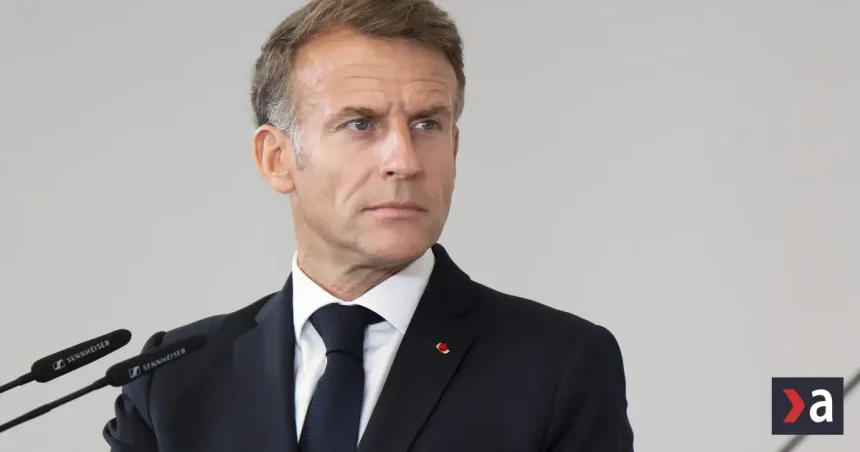 Macron obviňuje sociálne siete z vyostrovania napätia pri protestoch vo Francúzsku