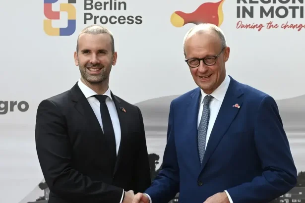 Merz vyzýva na rýchle prijatie západného Balkánu do EÚ