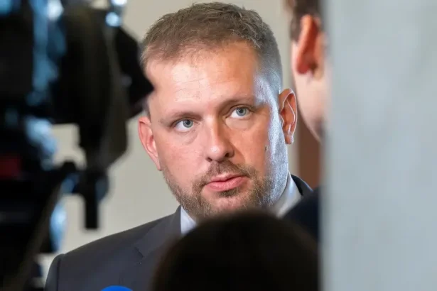 Minister prisľúbil miliardy nemocniciam. Päť projektov má financie na rok 2027