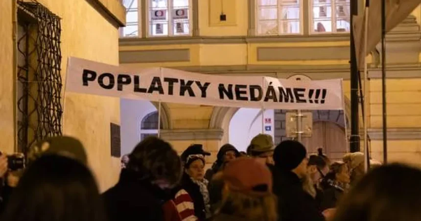 Na Staromestskom námestí protestovali tisíce za nezávislosť médií