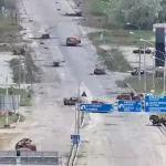Nad Oleškami ustala paľba. Čo vieme o evakuácii hladujúceho okupovaného mesta?