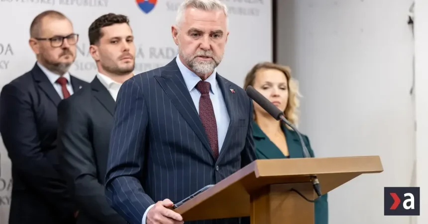 Nestabilná koalícia, Gašpar priznáva pochybnosti