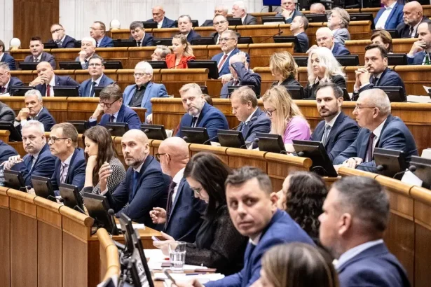 Noví primátori a župani vstúpia do povolebných diskusií