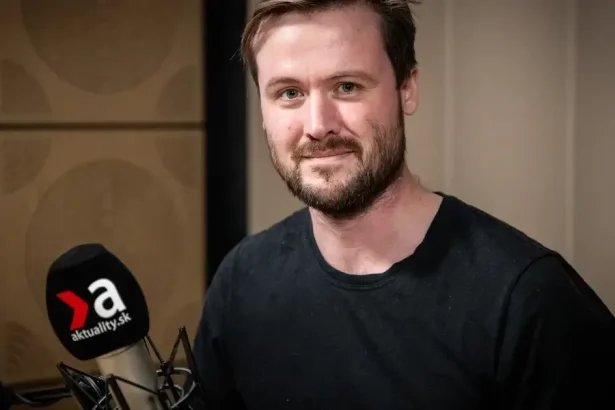 Od mechanika s praxou k amatérom vo vláde: prečo nám to stačí?