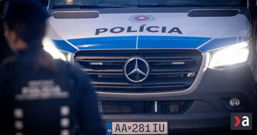 Policajti obvinili kandidáta na starostu a troch mužov pre volebnú korupciu na Zemplíne