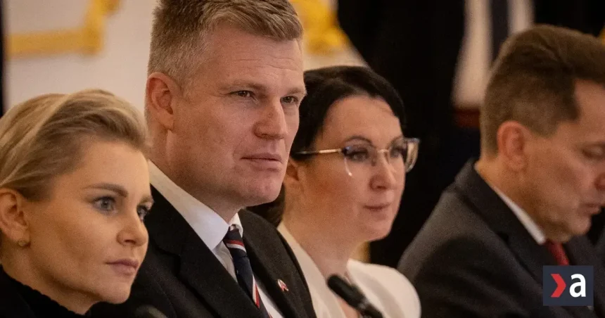 Polícia v Prahe uzavrela prípad Filipa Turka a vodiča sanitky: nešlo o trestný čin
