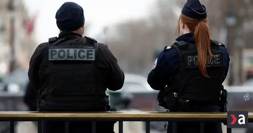 Polícia zadržala mladistvého po streľbe na škole v južnom Francúzsku