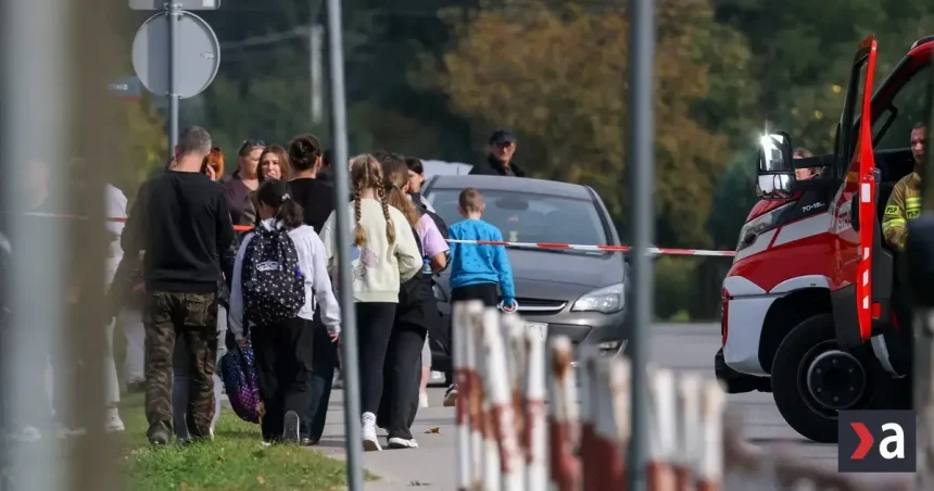 Poľsko: Pre obavy o bezpečnosť zrušili v 50 školách piatkové vyučovanie