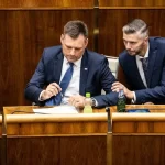 Poslanec Slyško nechce potvrdiť lojalitu Hlasu. S Tarabom chystá spoločné vyhlásenie