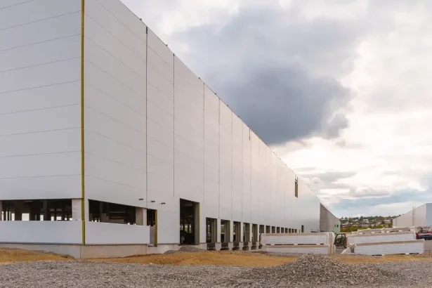 Pri Košiciach vyrastie nová logistická hala, nábor zamestnancov už beží