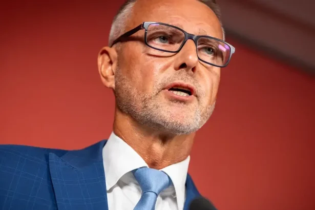 Raši: Slovensko nemá byť perifériou, ale domovom pre všetky regióny