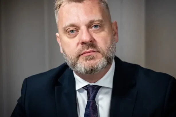 Rusko platí miliardy za plyn a mlčí: Prečo je Fico pre Moskvu kľúčový?