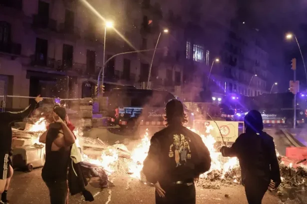 Španielska vláda po prehratom hlasovaní predkladá nové opatrenia na bývanie