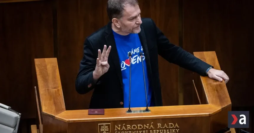 Štátna ochrana patrí len tým, ktorí dodržiavajú bezpečnostné pokyny, tvrdí minister vnútra