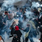 Študentské protesty v Bruseli sa zvrhli na strety s políciou