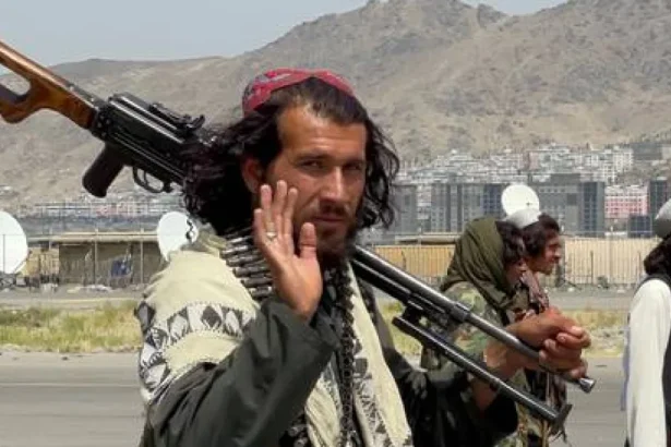 Taliban prerušil vysielanie BBC v celom Afganistane, zasiahol milióny poslucháčov