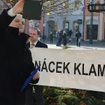 Tieto voľby neboli iba o počtoch. Ukázali fiasko Republiky aj hanbu Smeru